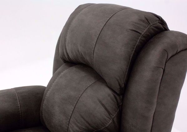 Close Up of the Contemporary Styled Pillow Back and Cushion Seating on the Denali Power Recliner by HomeStretch | Home Furniture + Mattress