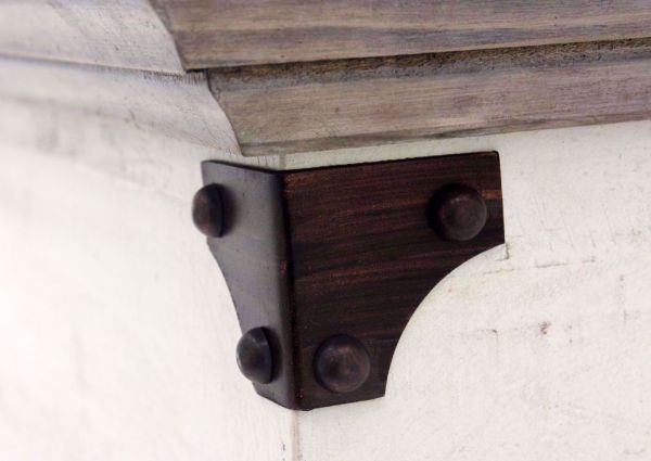 White Carson Storage Coffee Table Metal Decorative Detail | Home Furniture Plus Bedding